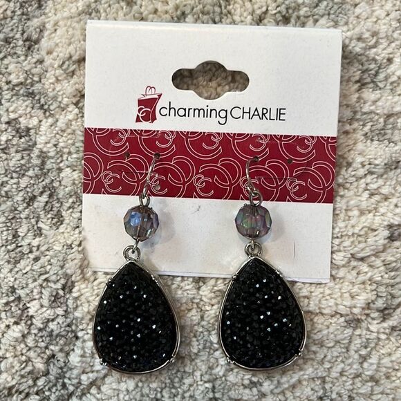 🌻Dangle Earrings🌻   - Picture 1 of 2